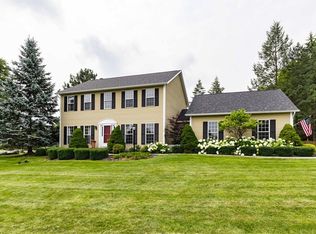 4665 Bloomsbury Dr, Syracuse, NY 13215
