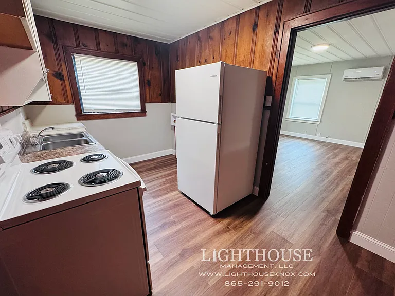 5410 Colonial Circle — Photo 4