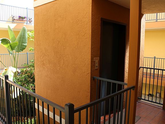 Atrium Elevator