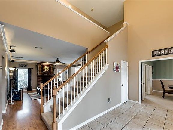 4th image of 2726 Kingswood Blvd