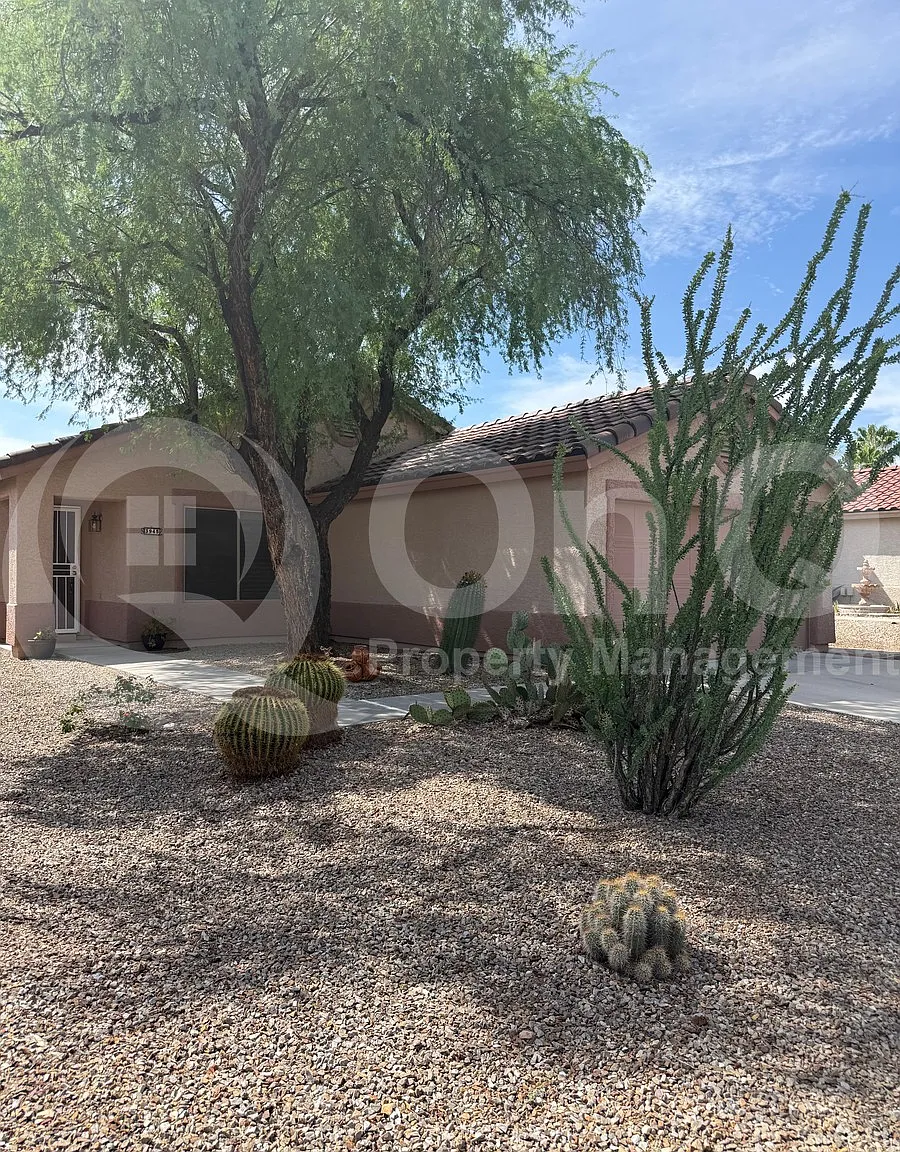 2 bed, 2.0 bath, 1560 sqft, $1,750 — Photo 2