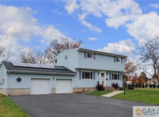 1555 Potomac Ave, North Brunswick, NJ 08902