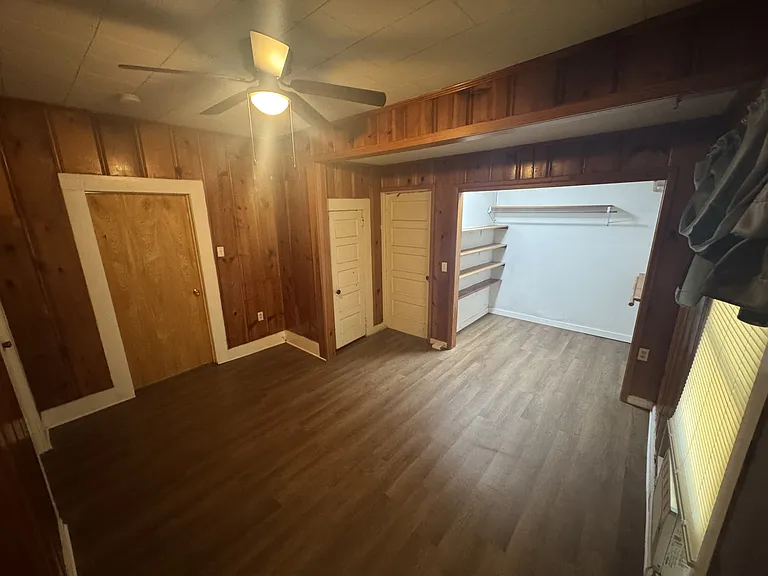 307 N Witte St — Photo 11