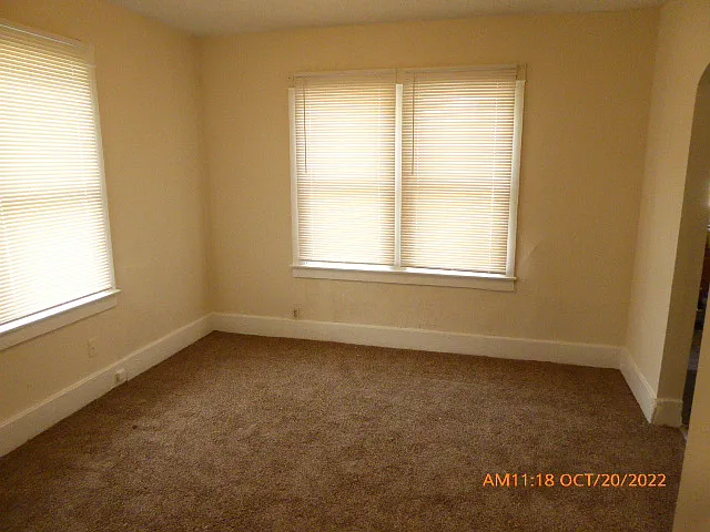 1202 Vine St — Photo 4