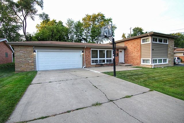 1st image of 338 W Pleasant Hill Blvd