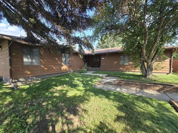 130 Neu Vu Ave, Miles City, MT 59301