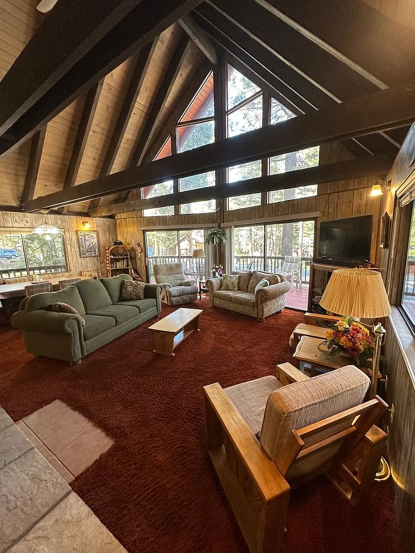 Spacious and Cozy Tahoe Donner Ski Lease — Photo 3