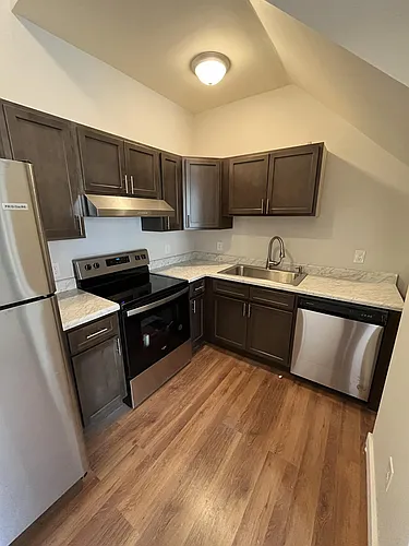 110 Lark St #1 Photo 1