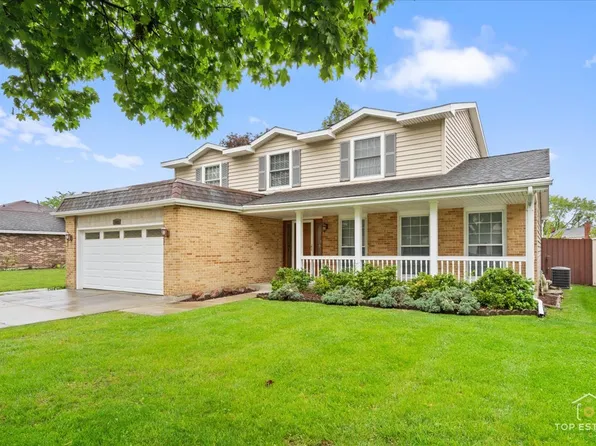 1421 Golden Gate, Addison, IL 60101