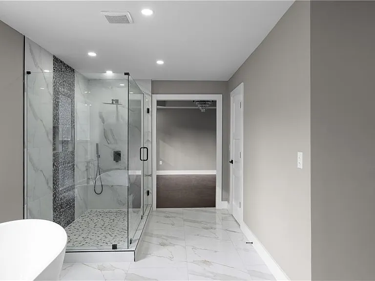 7530 Spalding Ln — Photo 38