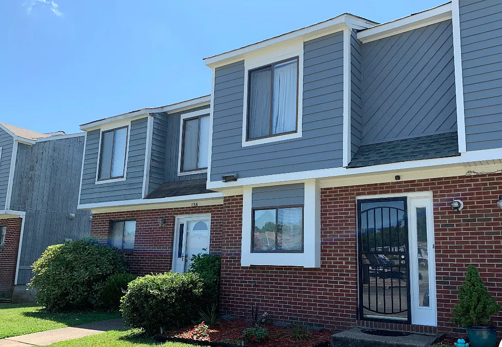 2 bed, 1.5 bath, 1200 sqft, $1,900 — Photo 4