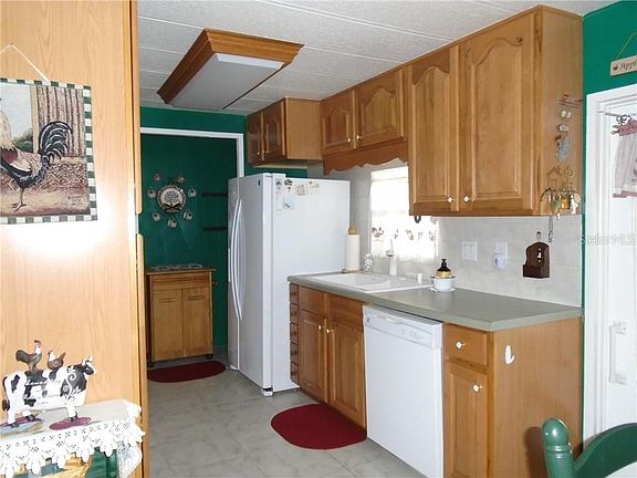 4th image of 10461 Holiday Shores Dr #304