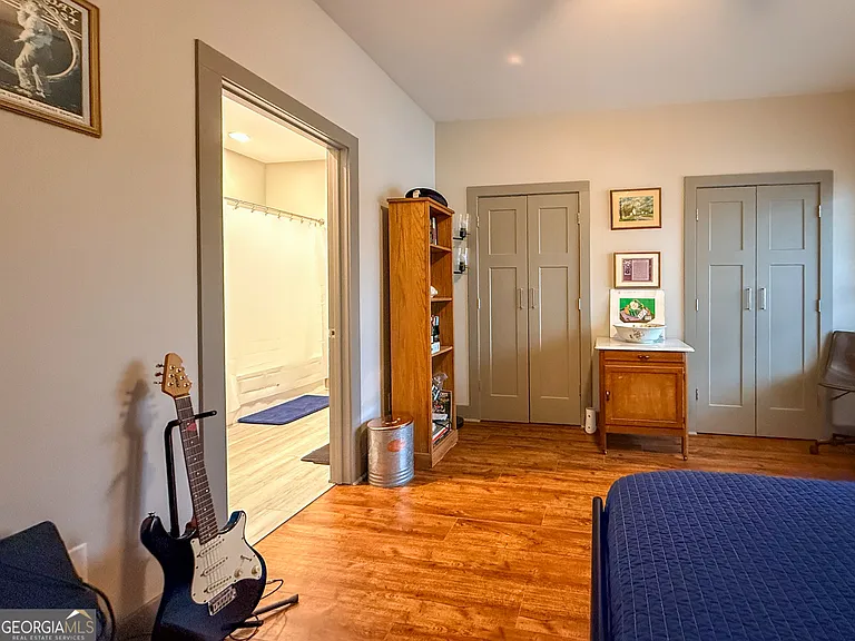 270 Townview Dr — Photo 17