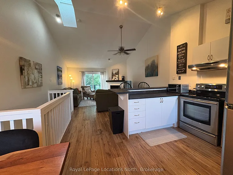 149 Fairway Cres #71 — Photo 16