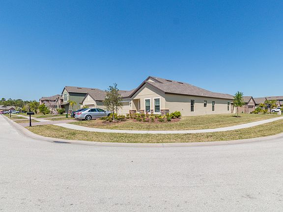 4th image of 697 Dillard Dr SE
