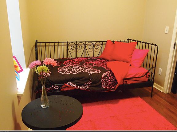 5th image of 1907 W Diamond St Unit 1