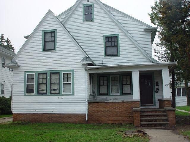 2nd image of 1142 Doty St