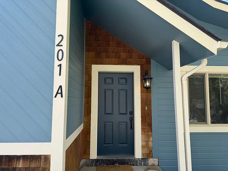 201 Grandview Way #A — Photo 3