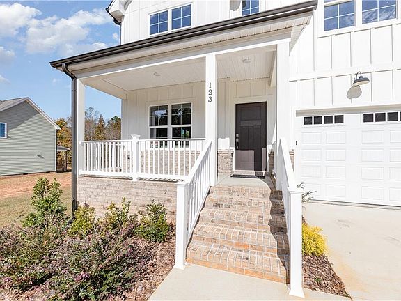 2nd image of 123 Rierson Farms Ct
