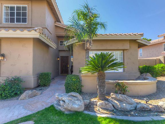 4th image of 2711 E Bighorn Ave
