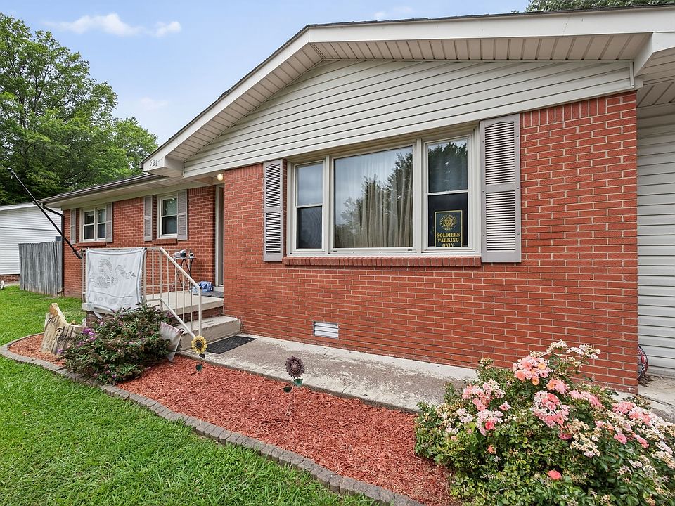 1st image of 521 Thomas Ave