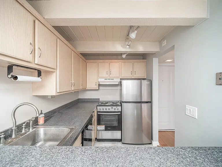 993 Massachusetts Ave #222 — Photo 11