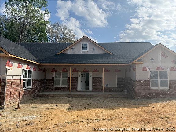 3rd image of 132 Ridge Stone Rd