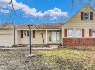 1001 S Mattis Ave, Champaign, IL 61821