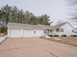1324 Broadway Ave, Chippewa Falls, WI 54729