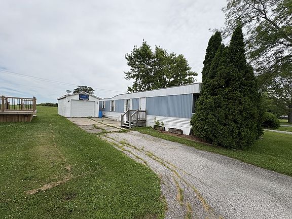 2nd image of 54 Swan Ln #54SWAN