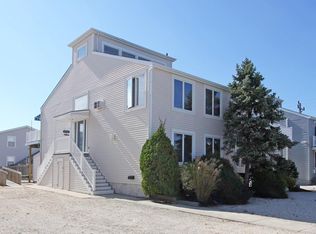 276 64th St #C-A, Avalon, NJ 08202