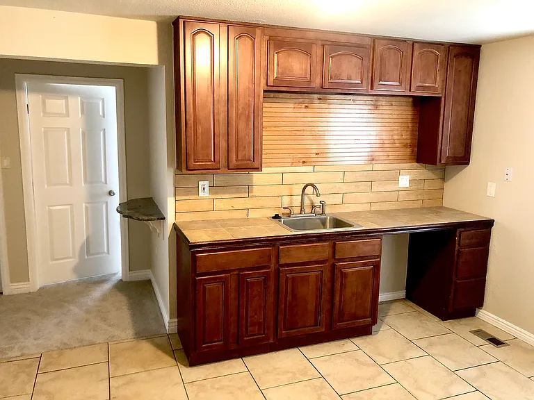 1720 W Dixie Pl — Photo 6