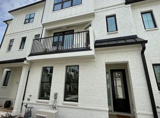 1601 Draper View Loop #102, Raleigh, NC 27608