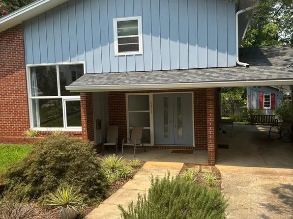 2312 Bedford Ave, Raleigh, NC 27607