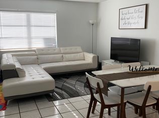 6051 SW 41st St APT 105, Davie, FL 33314