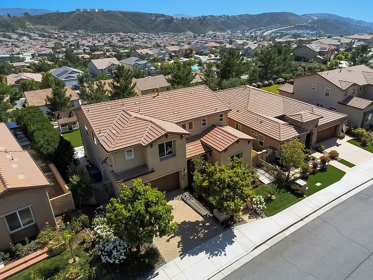 19410 Graham Ln — Photo 56