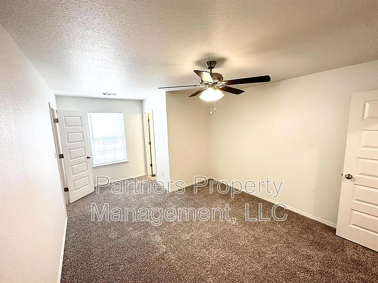 801 S Amarillo Ave #1 — Photo 12
