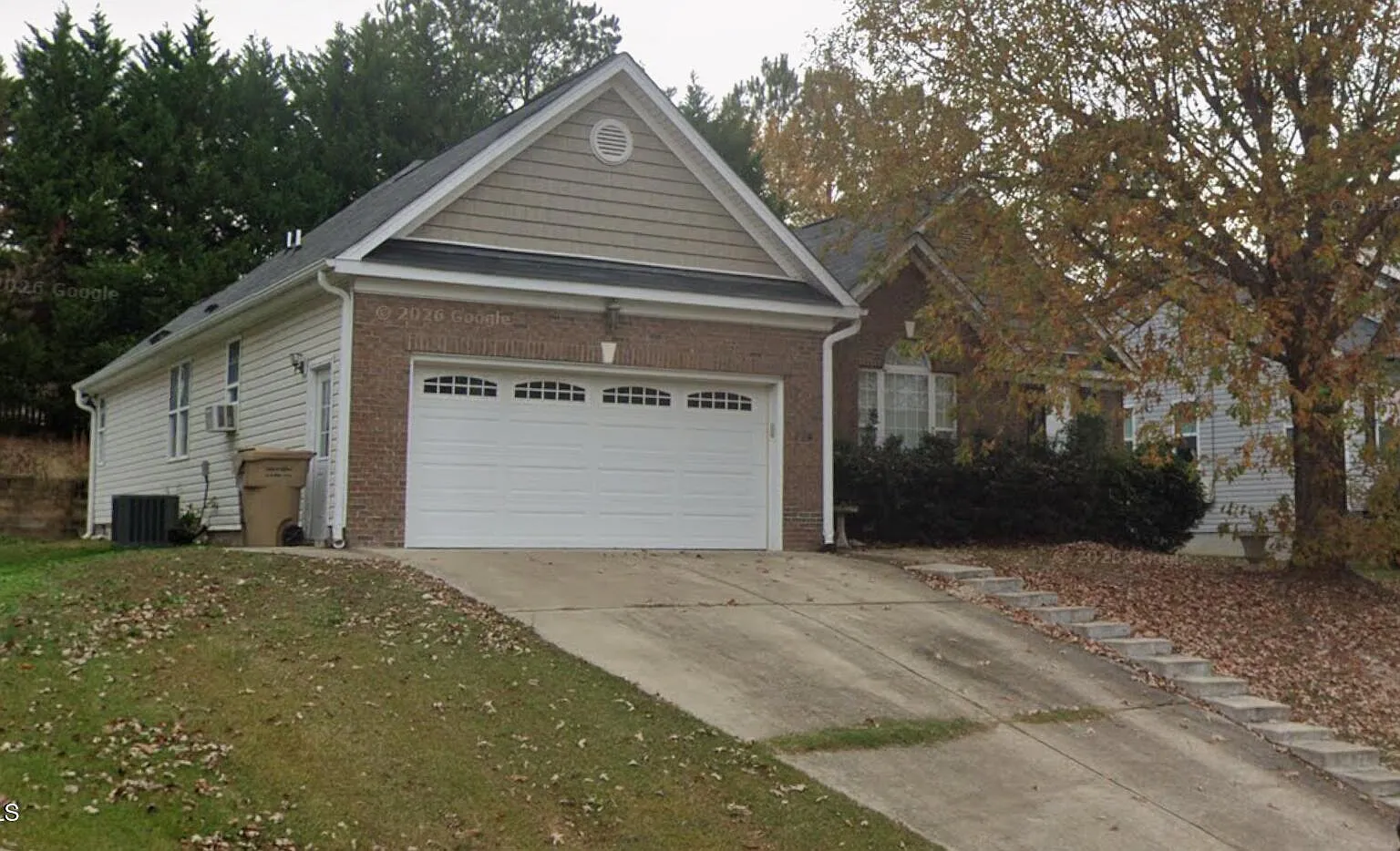 3 bed, 2.0 bath, $1,900 — Photo 1