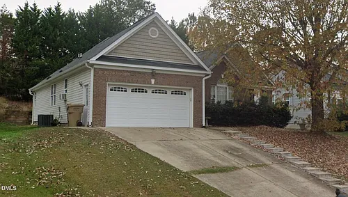 114 Locket Dr Photo 1