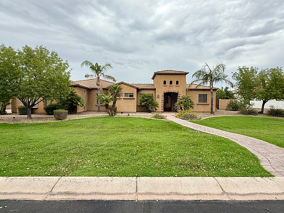 2nd image of 2950 E Latham Way