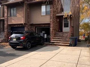 21 Ross Rd, Wallington, NJ 07057