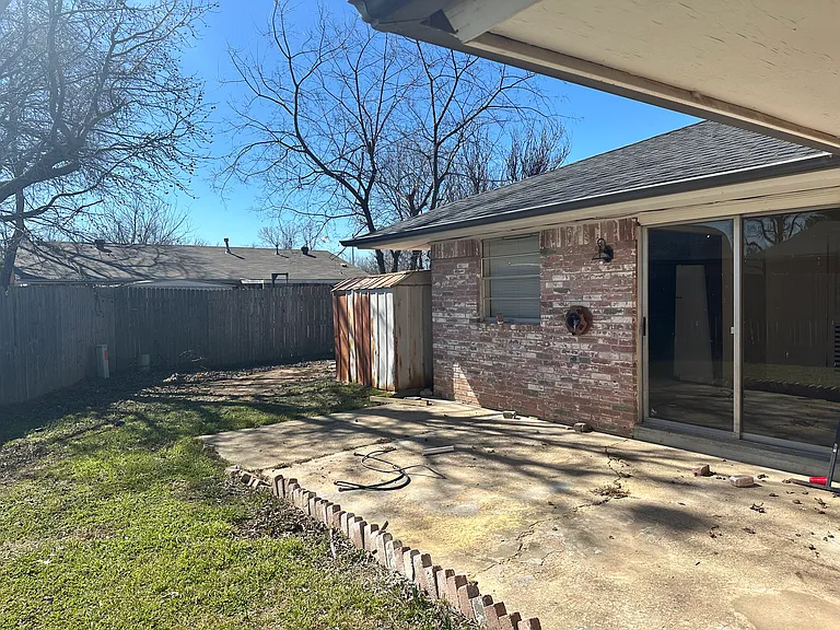 419 Sunrise St — Photo 27