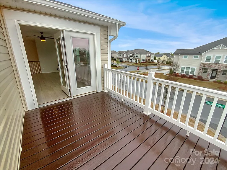 11052 Chalkbark Ln — Photo 25