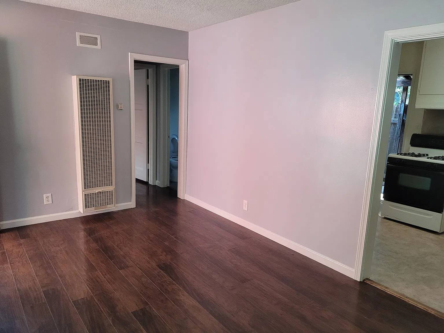 1 bed, 650 sqft, $1,950 — Photo 2