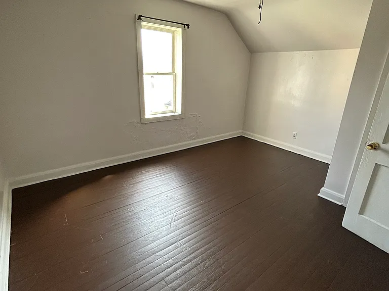 605 Mac Vean Ln #5 — Photo 4
