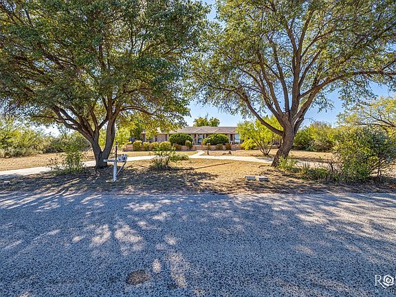 4th image of 165 Edinburgh Rd