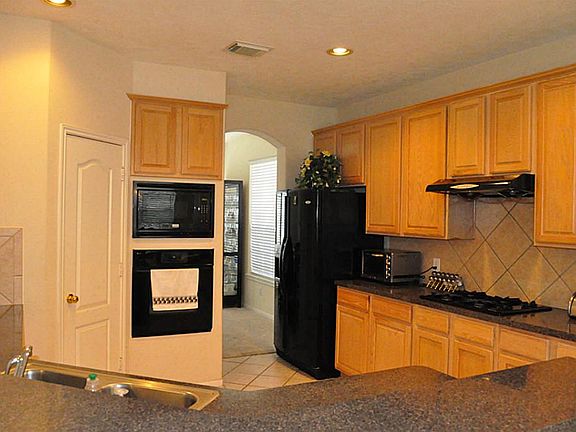 2nd image of 12747 Antonia St