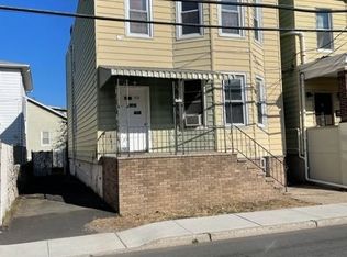 170 Front St, Secaucus, NJ 07094