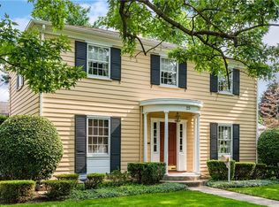 25 James Dr, Fairborn, OH