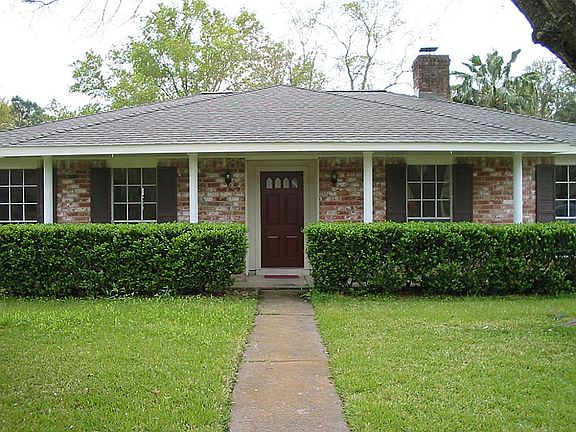 5th image of 11903 Meadowdale Dr